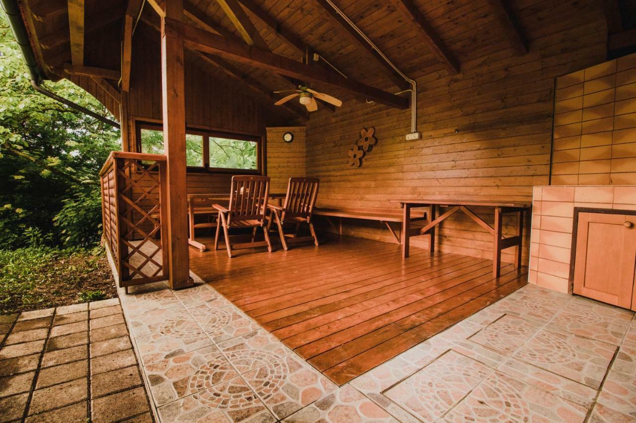 Lazec Country House Villa Pluznje Eksteriør billede